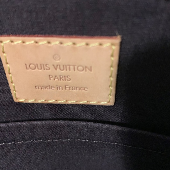 Louis Vuitton Paris purse - Picture 8 of 8